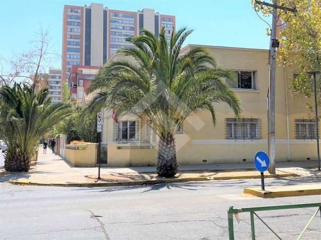 CASA José Domingo Cañas con Pedro de Valdivia