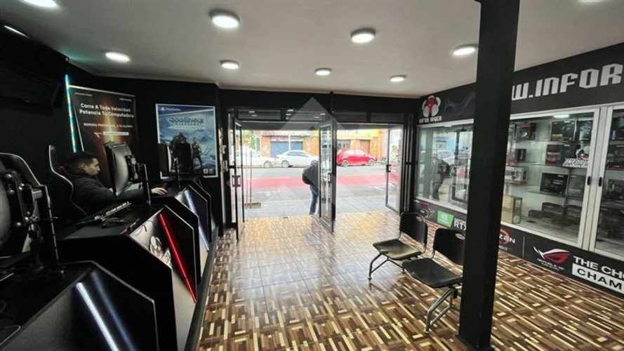 LOCAL COMERCIAL Aconcagua