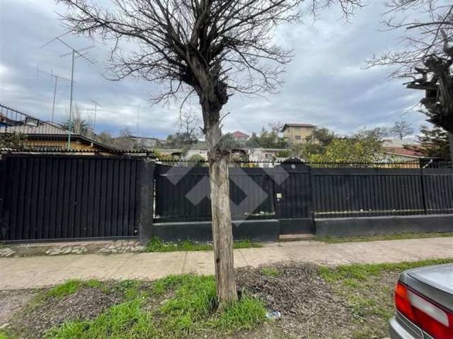 CASA Av. de la Victoria con General Ordoñez