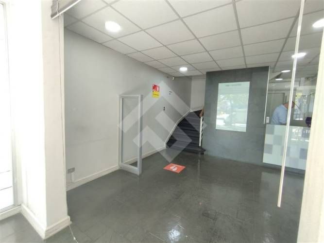 LOCAL COMERCIAL Av. Libertad