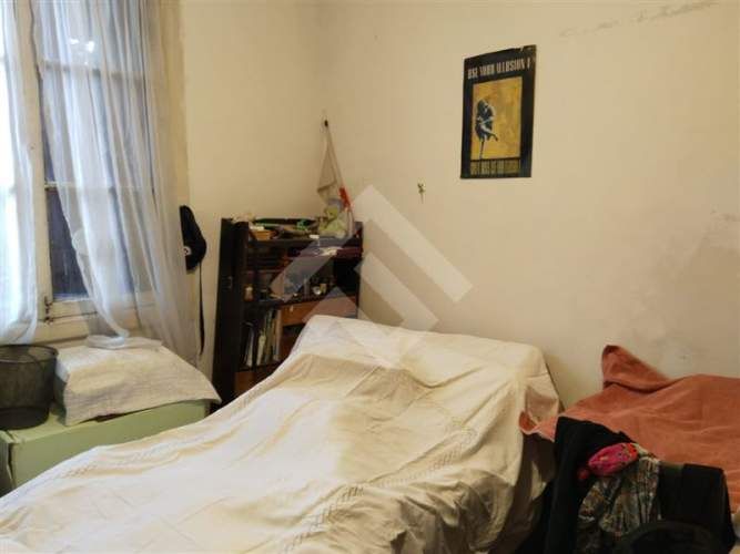 CASA AV EL GUANACO / AV EINSTEIN