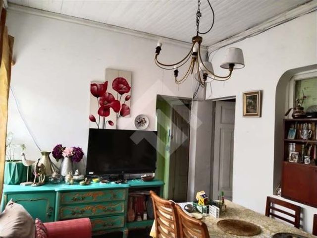 CASA AV EL GUANACO / AV EINSTEIN