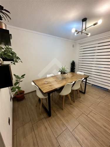 CASA Av. Santa Leonor 400 (Porteria Condominio Los Nogales)