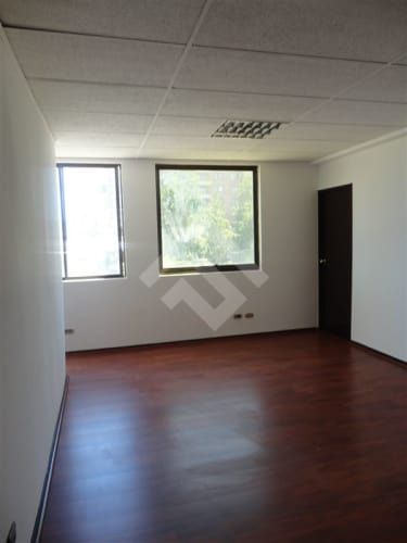 OFICINA AV Pajaritos 3050