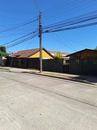 CASA Santiago Barrera 1287, Sector Sur, los Angeles