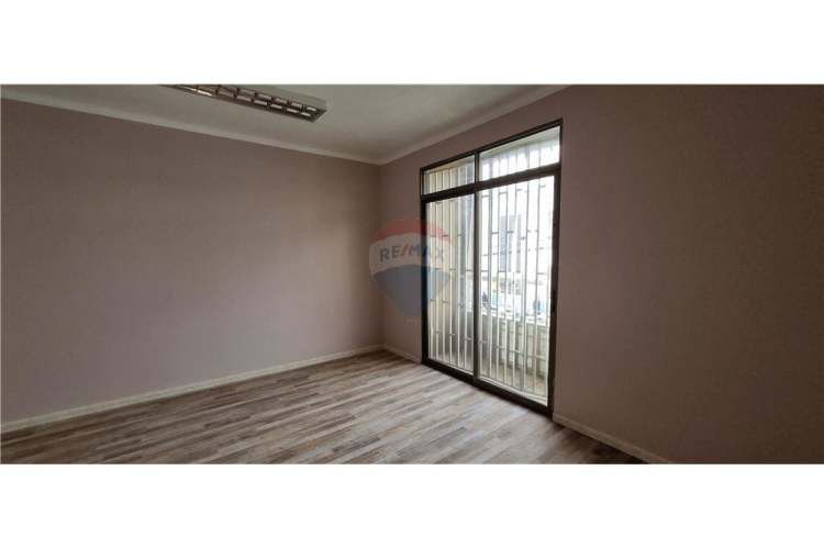 Venta edificio comercial y oficinas 3 pisos centro