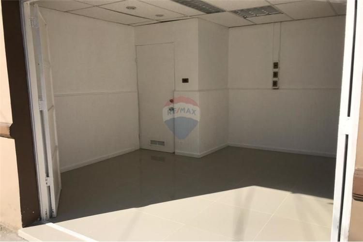 Venta edificio comercial y oficinas 3 pisos centro