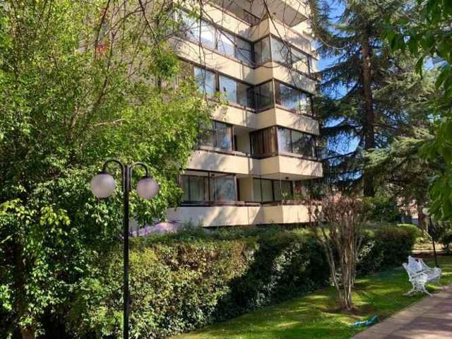 DEPARTAMENTO Cerro Colorado - Alonso de Córdova/Avenida Presidente Kennedy