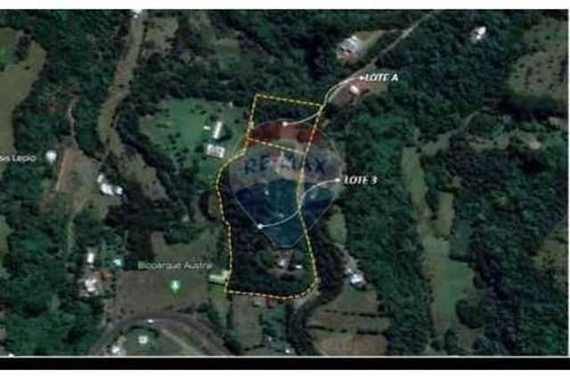 Complejo turístico vista al mar carretera austral