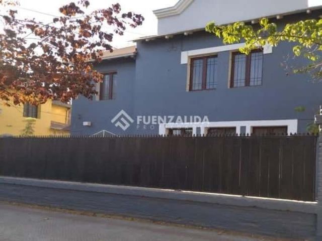 CASA Avenida Manuel Montt con Leopoldo Urrutia