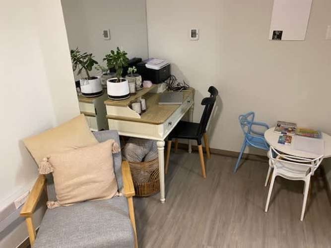 Se vende Espectacular Oficina Amoblada Edificio Singular