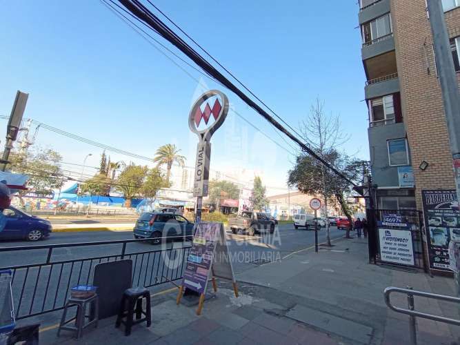 Oficina Gran Avenida José Miguel Carrera 4681, San Miguel