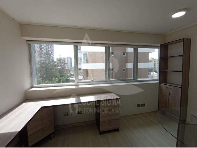 Oficina Gran Avenida José Miguel Carrera 4681, San Miguel