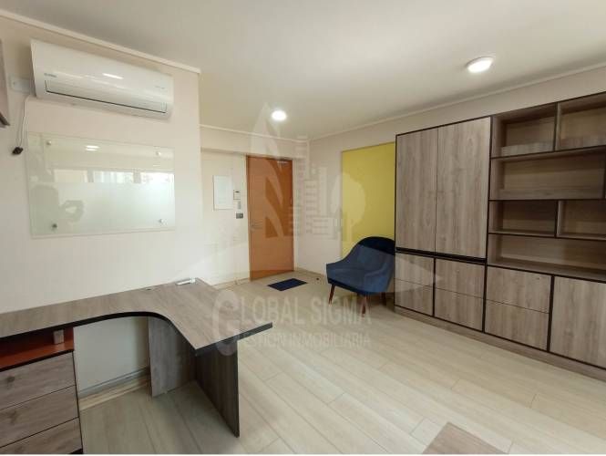 Oficina Gran Avenida José Miguel Carrera 4681, San Miguel