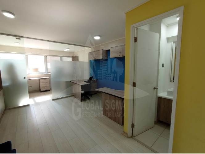 Oficina Gran Avenida José Miguel Carrera 4681, San Miguel