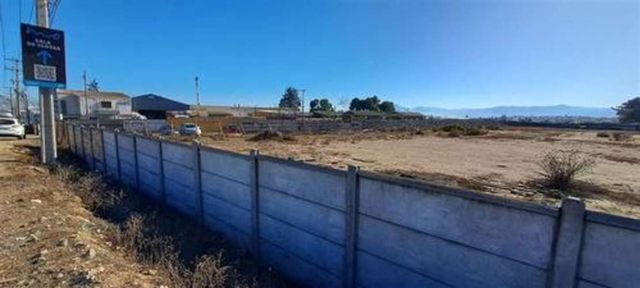 Sitio TERRENO COMERCIAL/INDUSTRIAL AV. LA CANTERA 5.000 M2