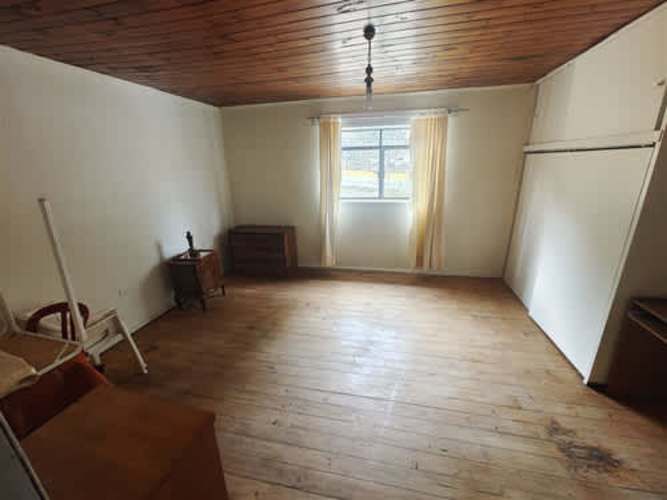 Casa CASA EN VENTA DE 5 DORM. EN VALPARAÍSO, SANTOS OSSA
