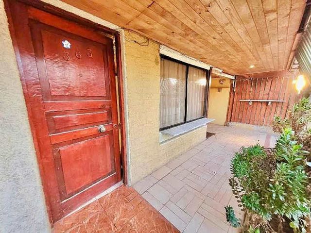 Casa CALLE CARMEN QUINTERO CON CLODOMIRO ROSAS