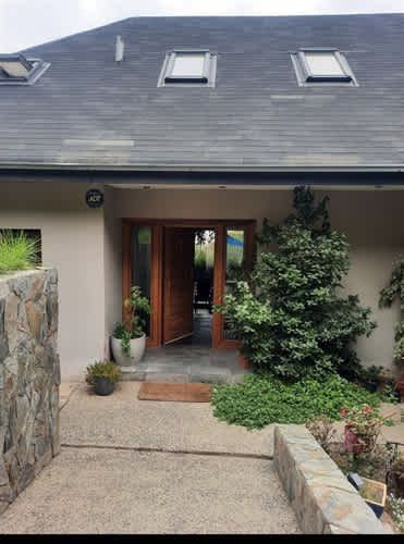 Casa CASA EN VENTA DE 7 DORM. 4 BAÑOS EN ARBORETUM PEÑALOLÉN