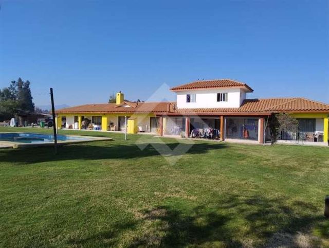 PARCELA Av berlin la Colonia Alemana Peñaflor