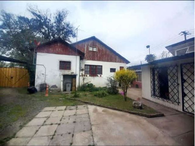 Sitio SITIO EN VENTA CON DOS CASAS A PASOS DE ESTACIÓN EL BOSQUE