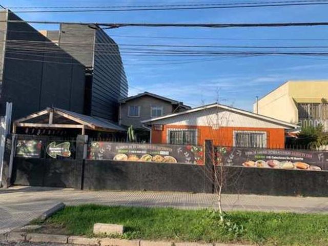 Casa CASA EN VENTA DE 4 DORM. EN SAN ANTONIO