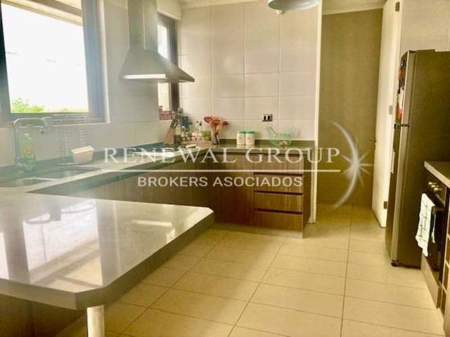 Casa  3D3B en sector residencial  (10410)