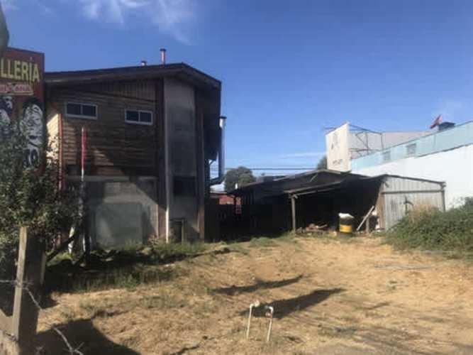 Local 5 DE ABRIL - CENTENARIO