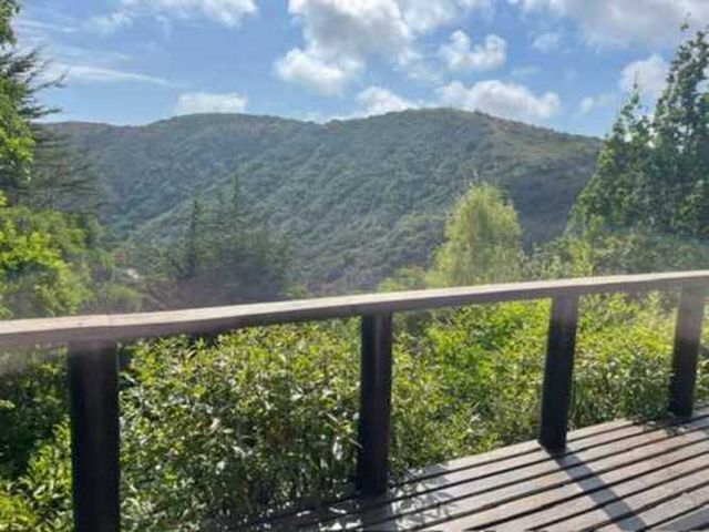 Casa CASA DE 6 DORM. EN ZAPALLAR, LUMINOSA