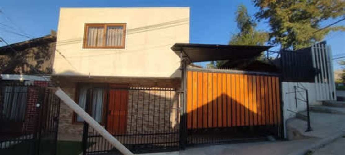 Casa CASA EN VENTA DE 3 DORM EN SECTOR PRIVILEGIADA DE CERRILLOS
