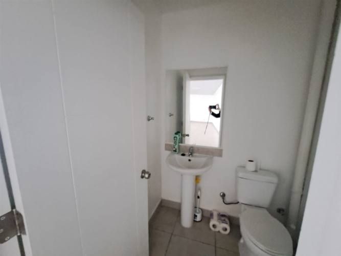 LOCAL COMERCIAL Los creadores