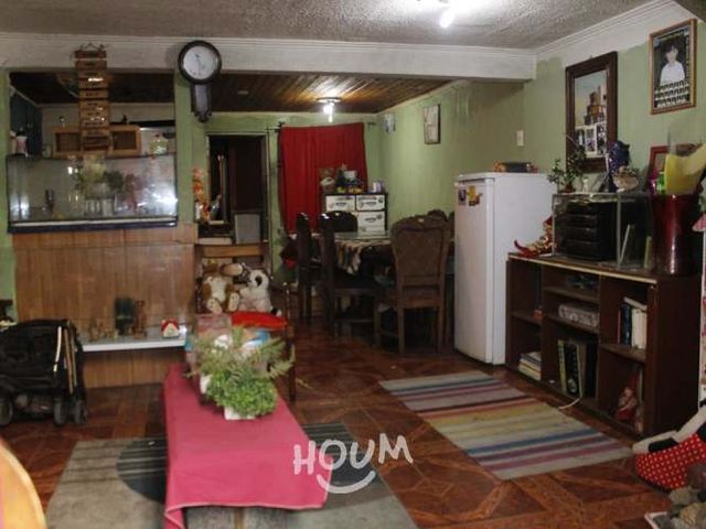 Casa en Avenida Laguna Sur