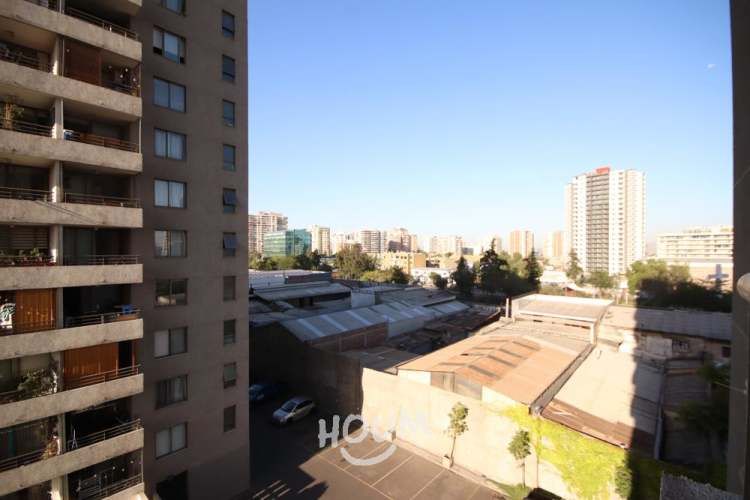 Departamento en Carlos Silva Vildósola