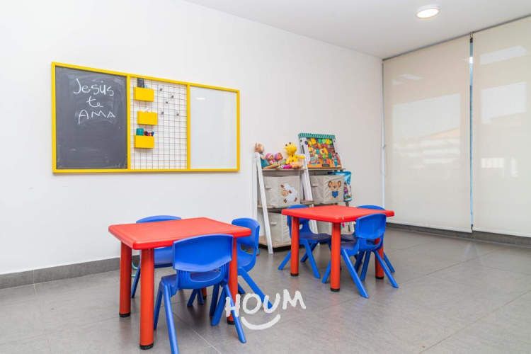 Departamento en Carlos Silva Vildósola