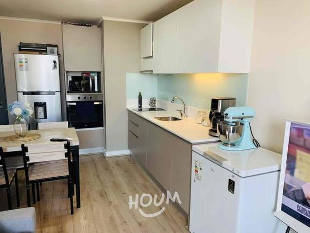 Departamento en Avenida María Rozas Velásquez