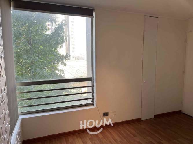 Departamento en Avenida Vicuña Mackenna Oriente