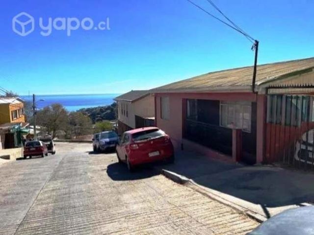 Casa 165 m2 construidos, 6 habitaciones, Valpo