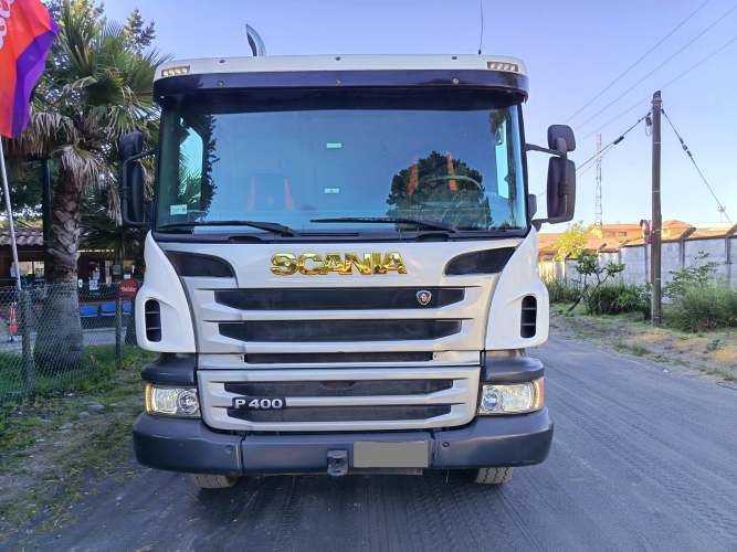 SCANIA FORESTAL P400B  AÑO 2013
