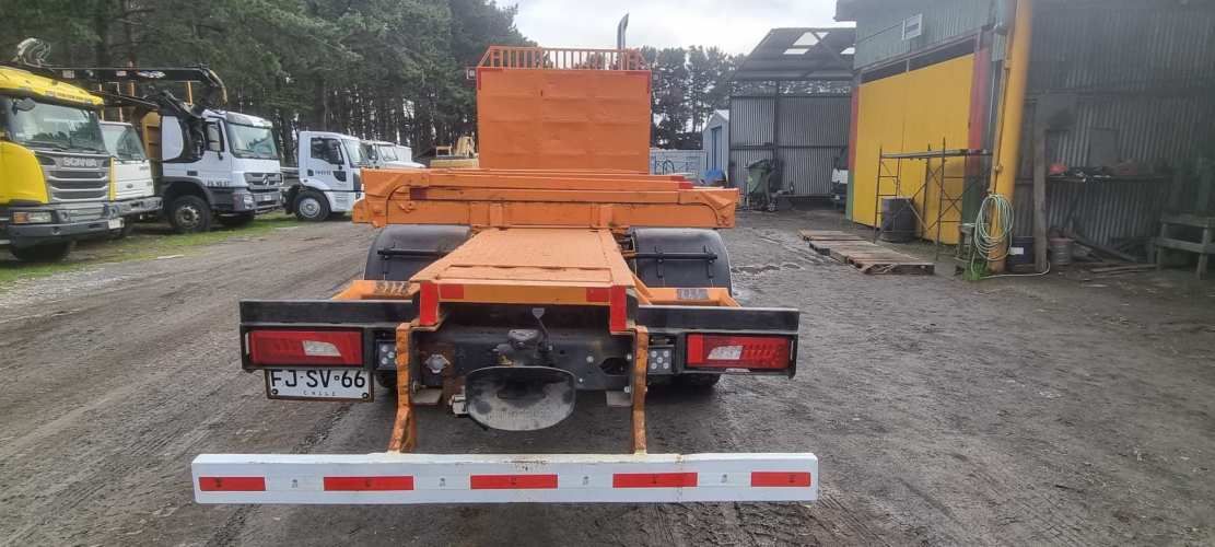 SCANIA FORESTAL P400B  AÑO 2013