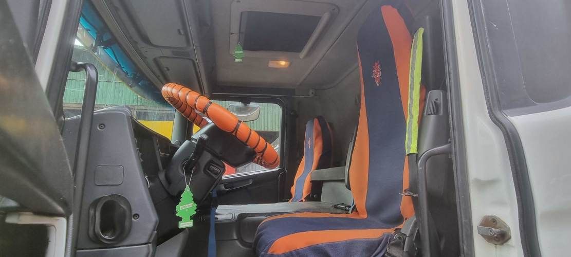 SCANIA FORESTAL P400B  AÑO 2013