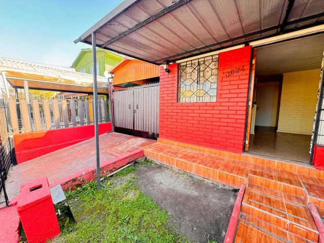 Casa 3 dormitorios y 2 baños  (41519)