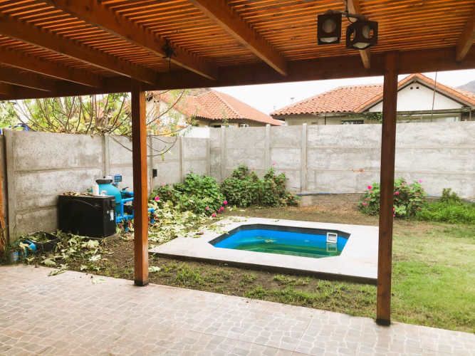 ARRIENDO CASA 4HAB 3BA AYRES DE CHICUREO