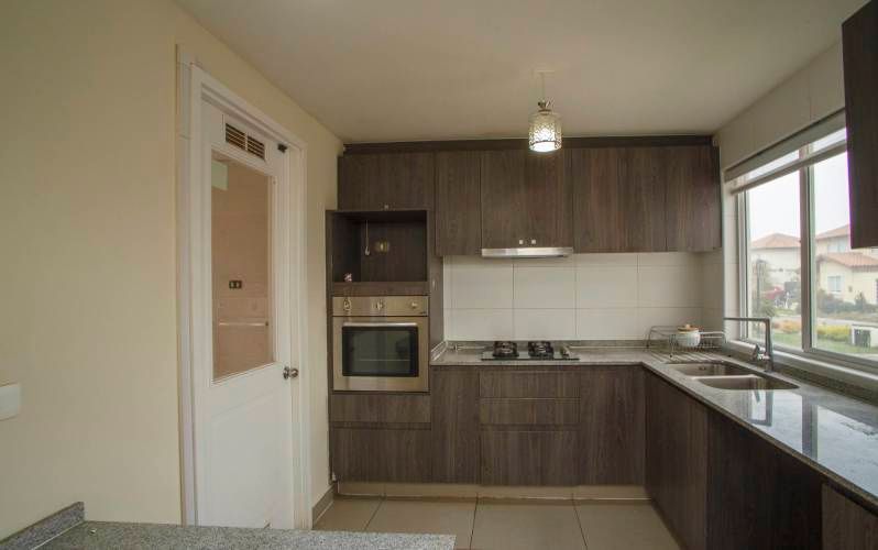 ARRIENDO CASA 4HAB 3BA AYRES DE CHICUREO