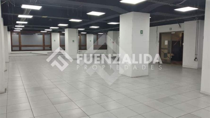 OFICINA Metro Universidad de Chile