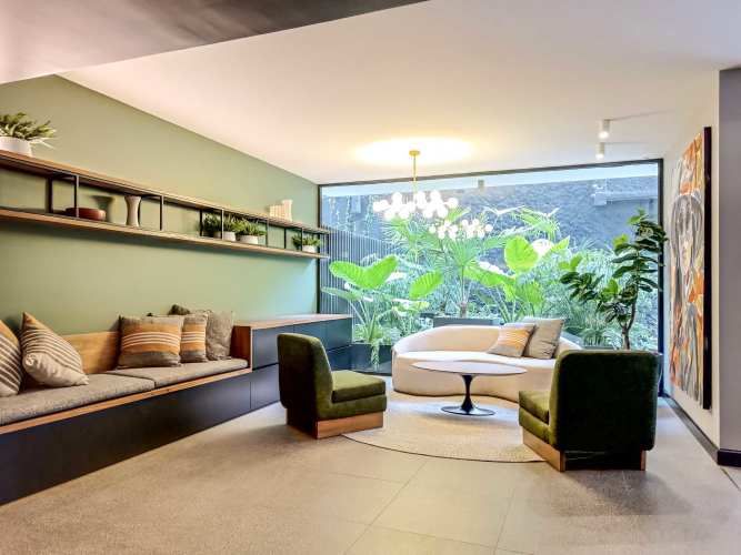 Av. Libertador Berna [2804-1]