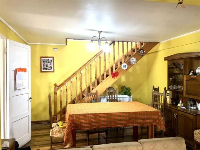 CASA ELENA PUELMA Y DIAGONAL JOSE MARIA CARO