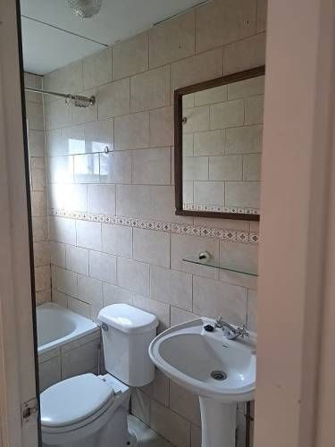 A 50 METROS DE CENTRO COMERCIAL NAUDUMAR