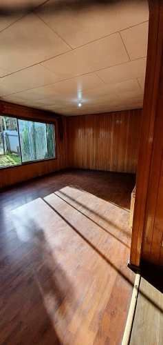 A 50 METROS DE CENTRO COMERCIAL NAUDUMAR