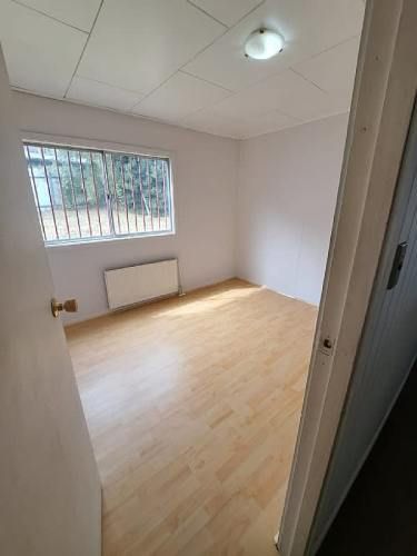 A 50 METROS DE CENTRO COMERCIAL NAUDUMAR