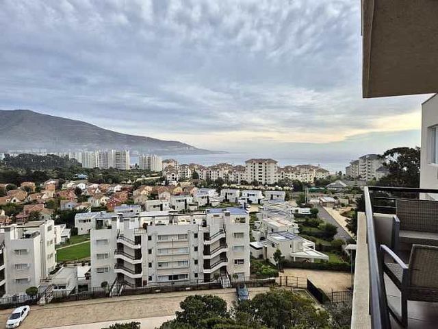 EXCELENTE DEPARTAMENTO 2D2B CON VISTA AL MAR, PUNT
